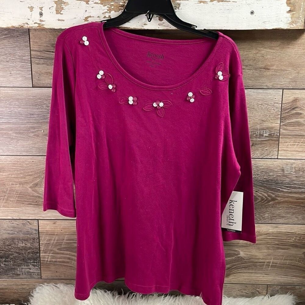 KENETH TOO Ladies Petite Scoop Neck Floral Applique Top Flowers Eve PXL NWT